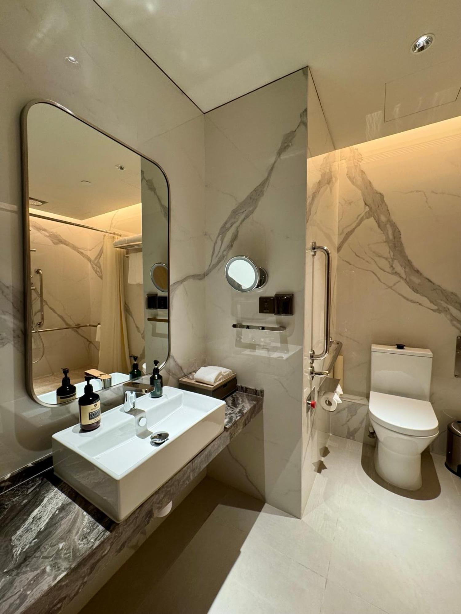 Hotel Ascott North Point Hong Kong Esterno foto