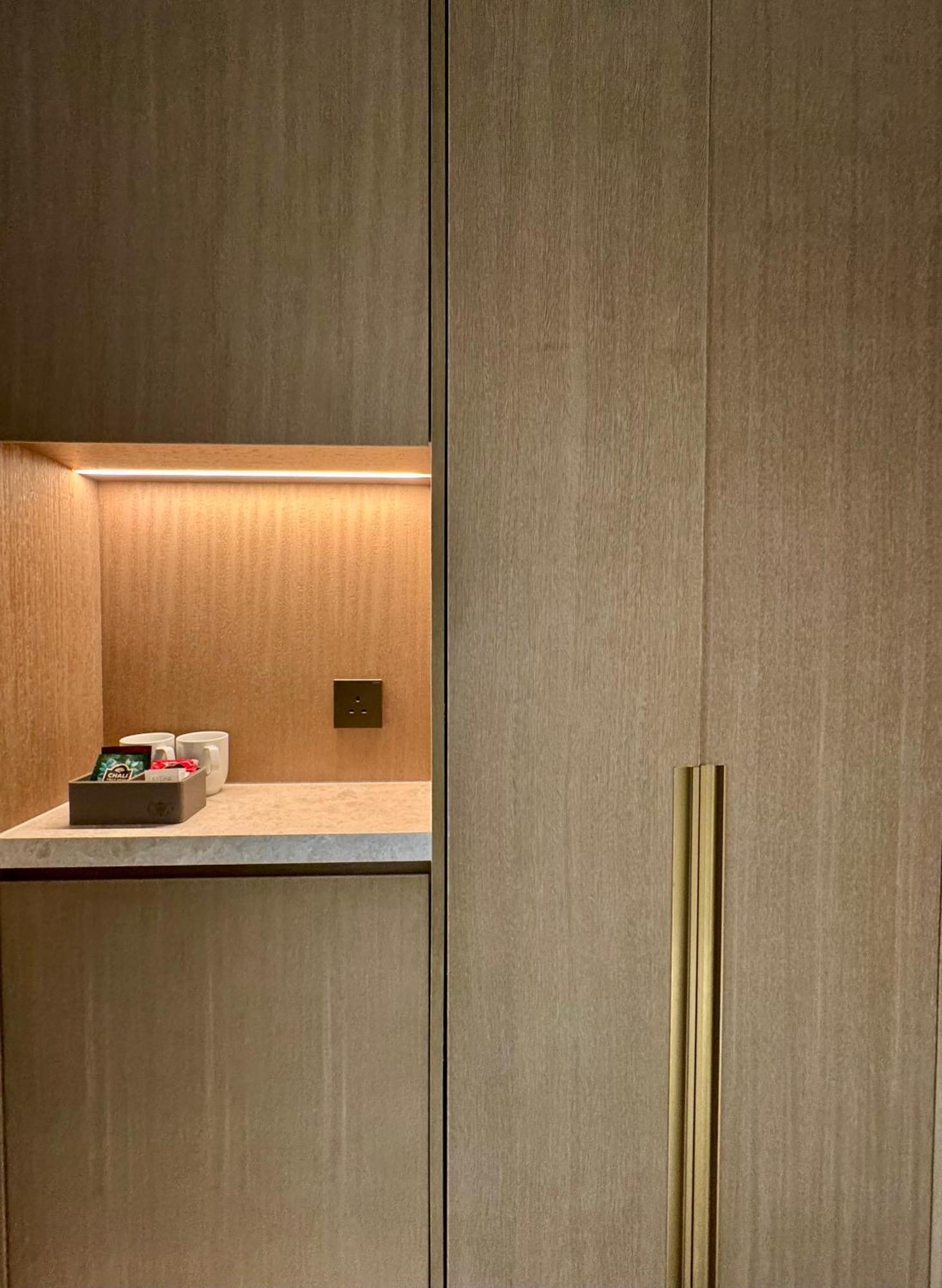 Hotel Ascott North Point Hong Kong Esterno foto